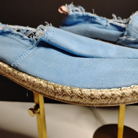 Vionic Beach Laguna Powder Blue Canvas Slip-On Espadrille Shoes Size 9 - Picture 4 of 11